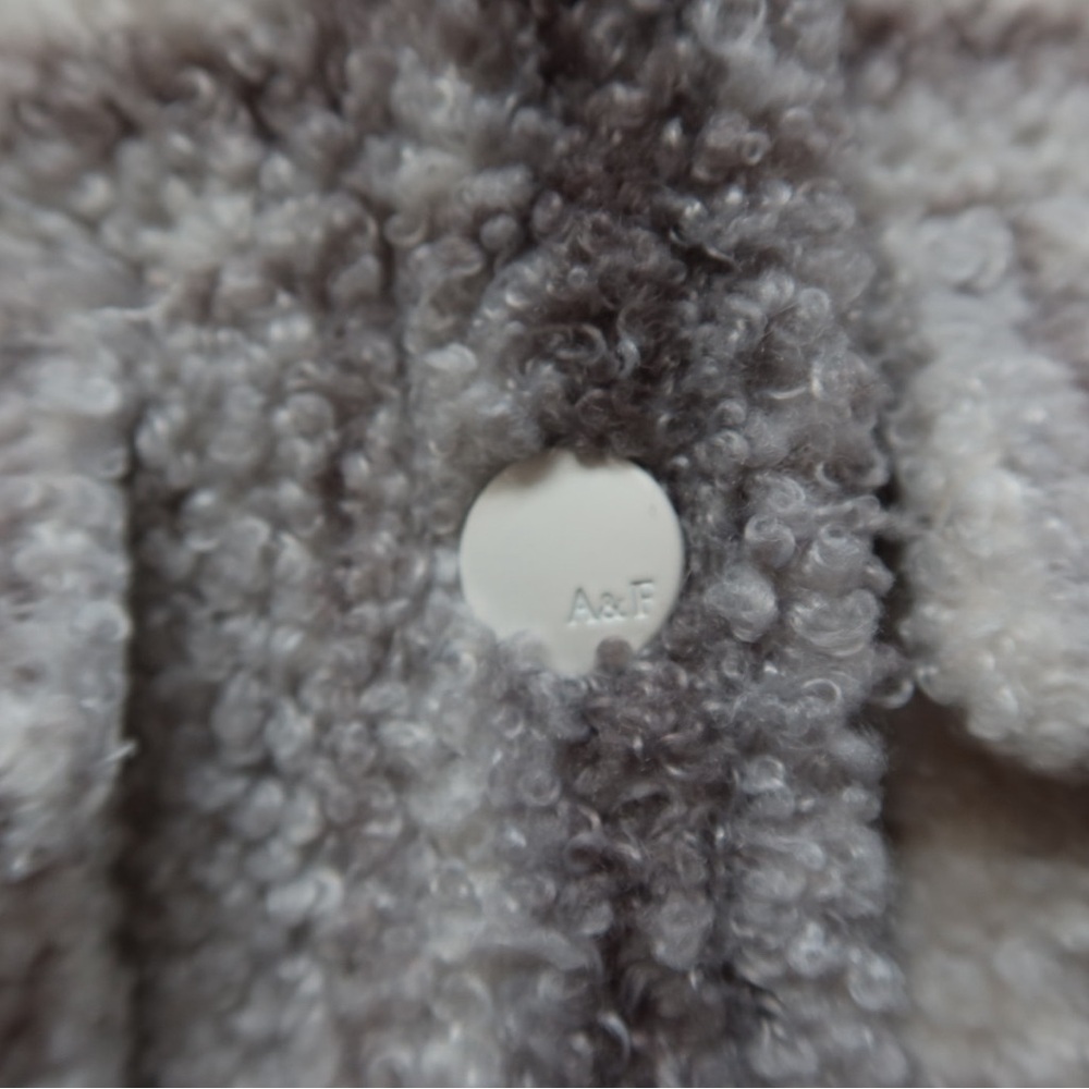NWOT Abercrombie Plaid Sherpa Jacket - Picture 9 of 10